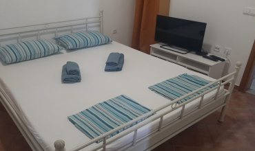 Ivanica, Ivanica, Bosna i Hercegovina, 3 Bedrooms Bedrooms, 4 Sobe Sobe,3 BathroomsBathrooms,Kuća / Vila - stan na dan,Stan na dan,1144